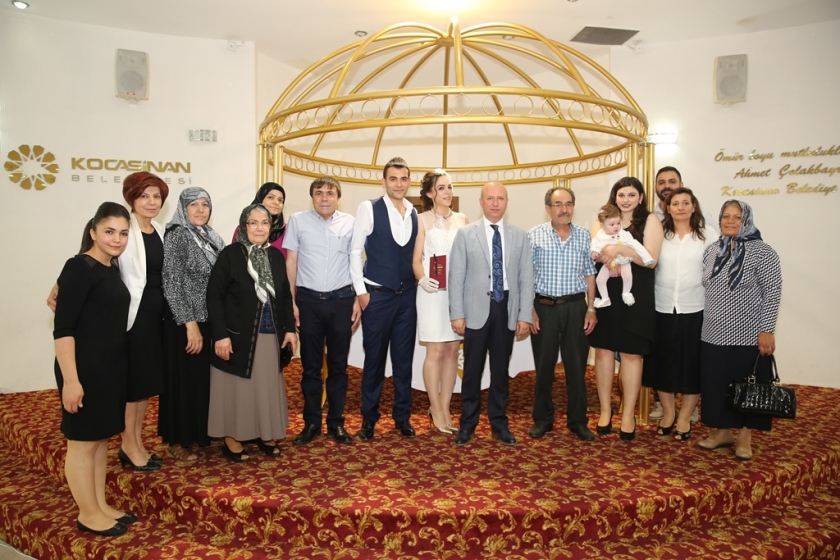 KOCASİNAN BELEDİYESİ 2017 YILINDA 3 BİN ÇİFTİN NİKAHINI KIYDI
