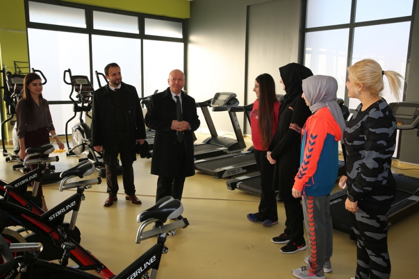 KOCASİNAN AKADEMİ’NİN YENİ TESİSLERİNE BÜYÜK İLGİ