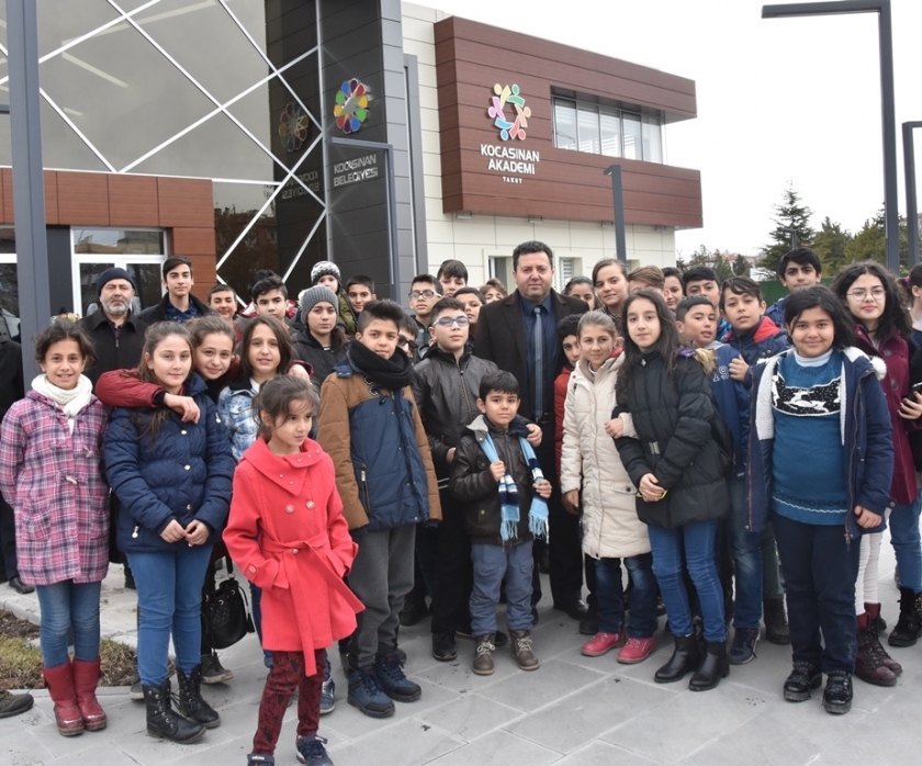 ERKİLET SAKİNLERİ KOCASİNAN TESİSLERİNDE