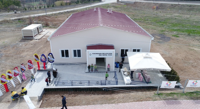 KOCASİNAN BELEDİYESİ EBİÇ MAHALLESİ’NDE ÇOK AMAÇLI TESİSİ HİZMETE AÇTI