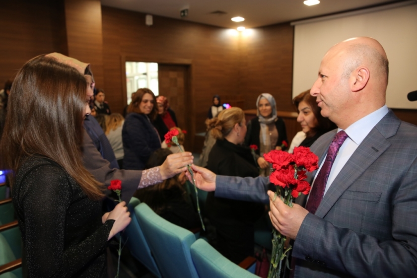 KOCASİNAN BELEDİYESİ HER ZAMAN KADINLARIN YANINDA