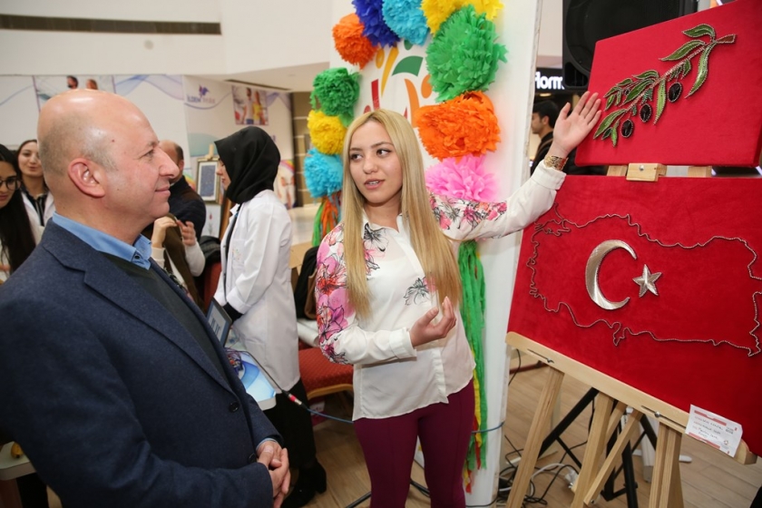 KOCASİNAN AKADEMİ SERGİSİ BÜYÜK BEĞENİ TOPLADI