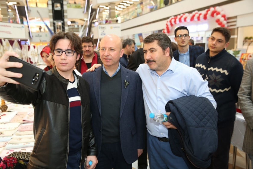 KOCASİNAN AKADEMİ SERGİSİ BÜYÜK BEĞENİ TOPLADI