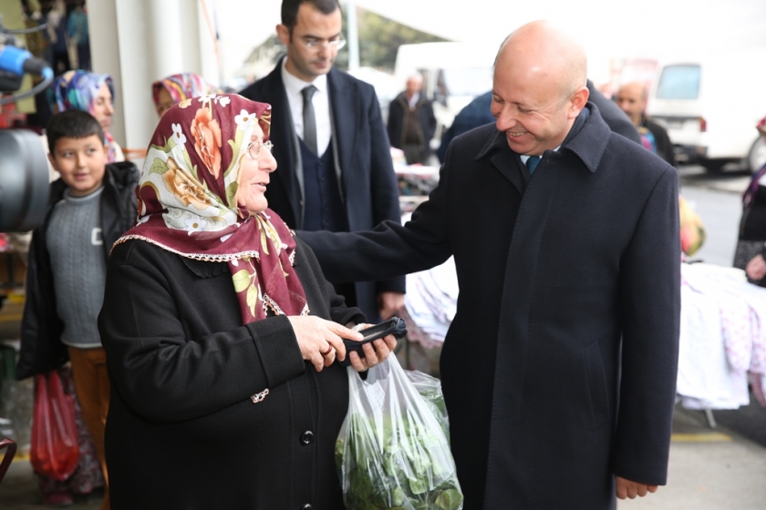 KOCASİNAN’DA YENİ PAZAR YERİ İÇİN KURA ÇEKİMİ 