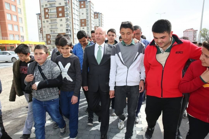 BAŞKAN ÇOLAKBAYRAKDAR, “HEDEFİMİZ; 2018 YILINDA 120 BİN AĞAÇ DİKMEKTİR”