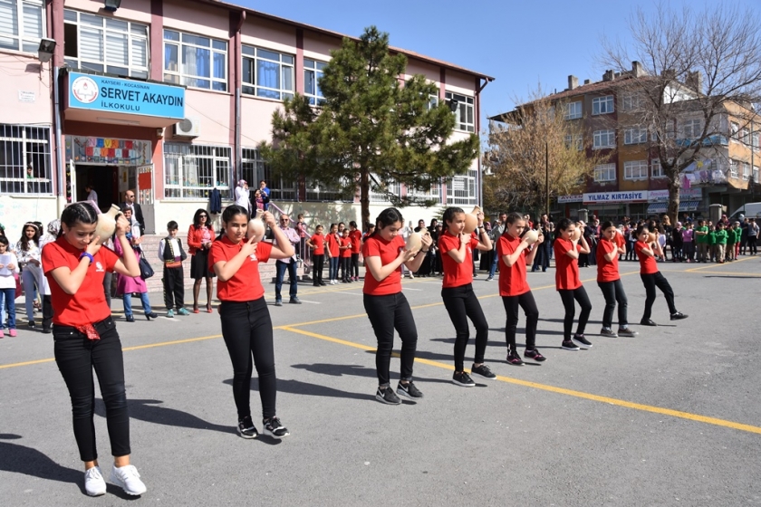 KOCASİNAN’LI ÇOCUKLAR, NEVRUZ’U RENKLENDİRDİ