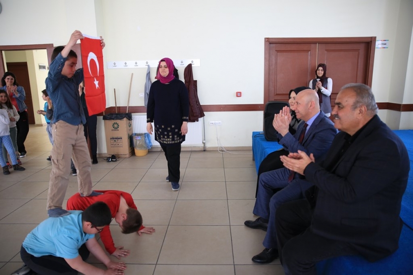 ÇOCUKLAR, KOCASİNAN’DA ÇOK MUTLU