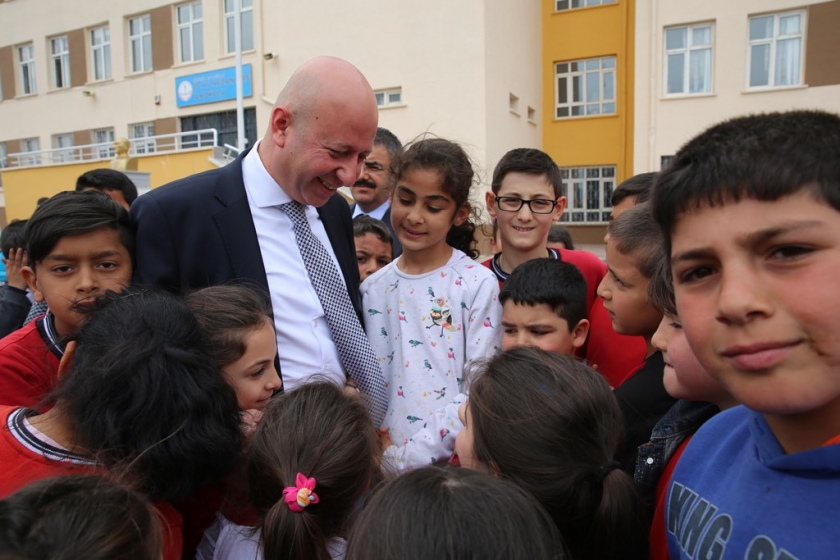 BAŞKAN ÇOLAKBAYRAKDAR, “GELECEĞE YATIRIM YAPIYORUZ”