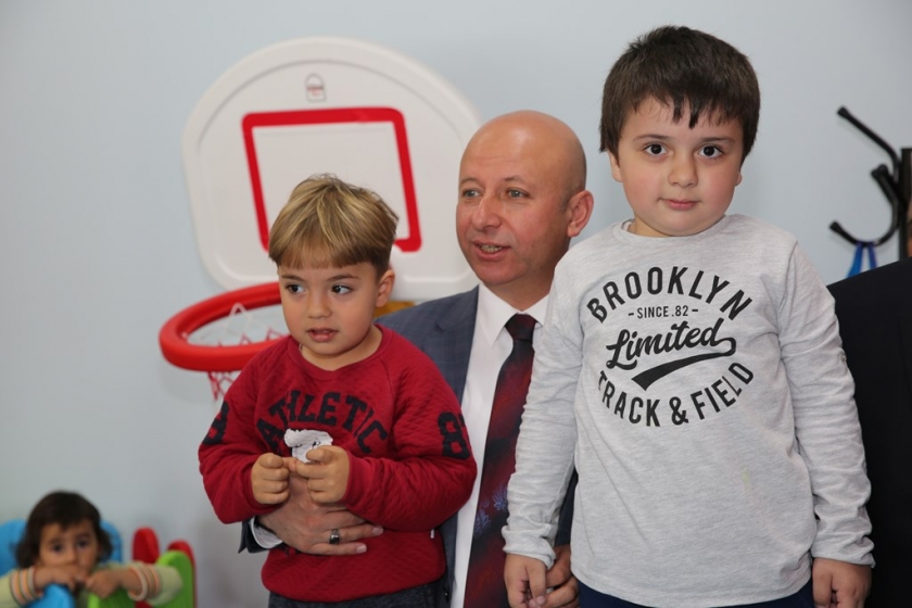 İLÇE YÖNETİCİLERİNDEN KOCASİNAN AKADEMİ’YE TAM NOT