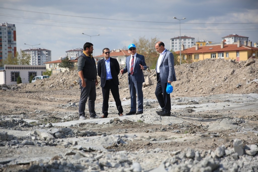 BAŞKAN ÇOLAKBAYRAKDAR, “DÖNÜŞÜMLE BİRLİKTE KAYSERİ’YE YEPYENİ BİR ÇEHRE KAZANDIRACAĞIZ”