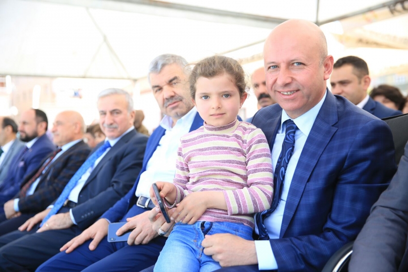 KOCASİNAN AKADEMİ MİMARSİNAN TESİSİNİ BAKAN ÖZHASEKİ AÇTI