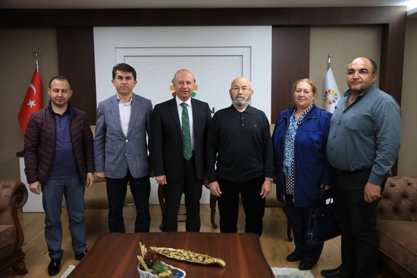 BAŞKAN ÇOLAKBAYRAKDAR, HAYIRSEVER İŞ ADAMI OSMAN ULUBAŞ’I AĞIRLADI
