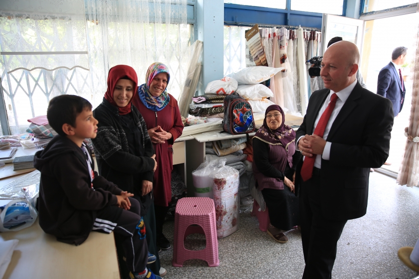 ESNAF DOSTU BAŞKAN ÇOLAKBAYRAKDAR, KOCASİNAN İÇİN DURMADAN ÇALIŞIYOR