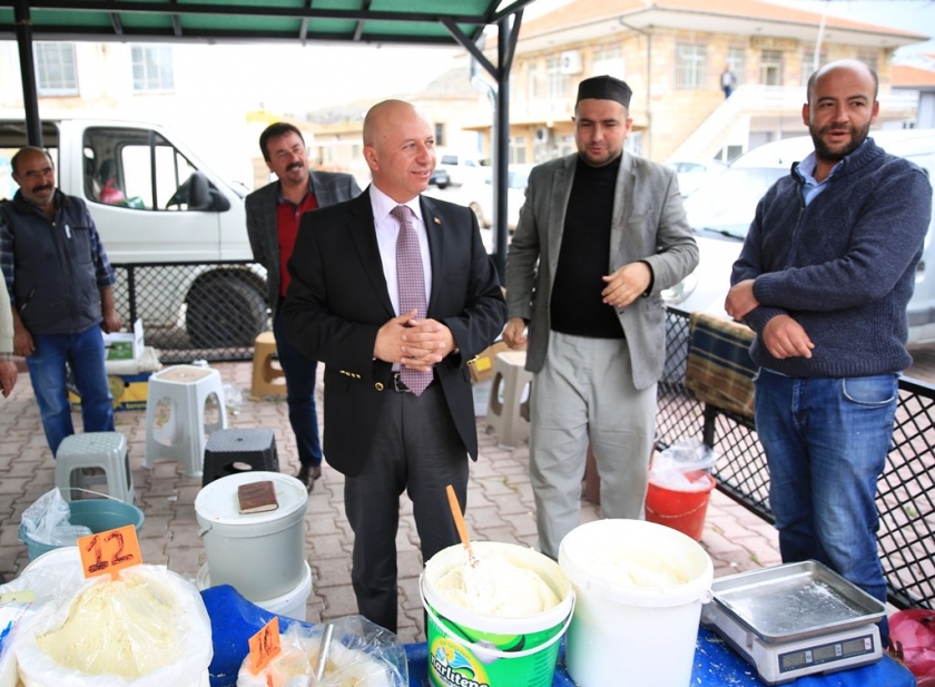 BAŞKAN ÇOLAKBAYRAKDAR, “YAPTIĞIMIZ HİZMETLERLE YEMLİHA DAHA DA GÜZELLEŞTİ”