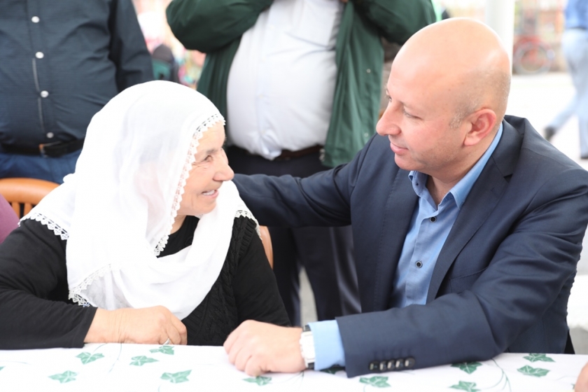 ZÜMRÜT MAHALLESİ’NDE COŞKULU İFTAR