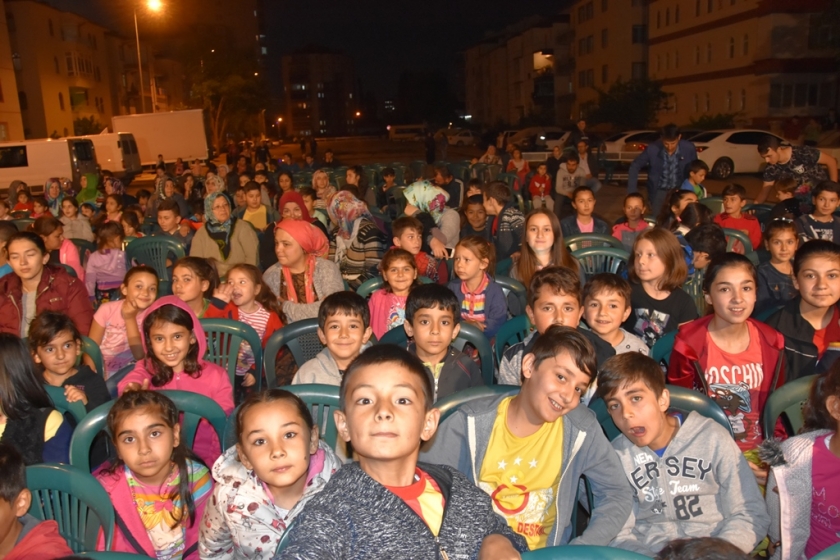 MİTHATPAŞA MAHALLESİ’NDE EĞLENCELİ DAKİKALAR