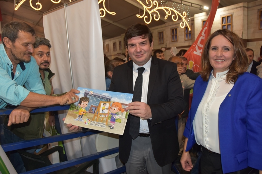 DÜNYA ÇEVRE GÜNÜ’NDE KOCASİNAN BELEDİYESİ’NDEN VATANDAŞLARA ANLAMLI HEDİYE