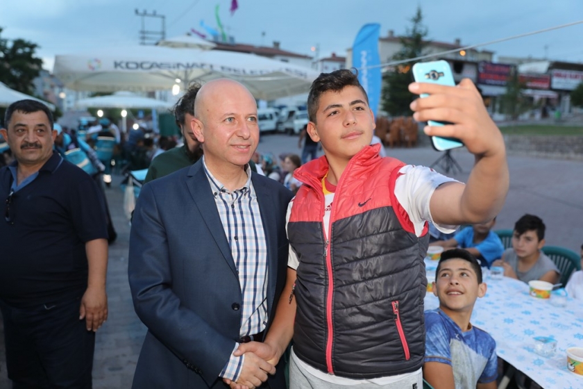 İFTAR BEREKETİ ERKİLET MEHMET AKİF ERSOY MAHALLESİ’NDE YAŞANDI