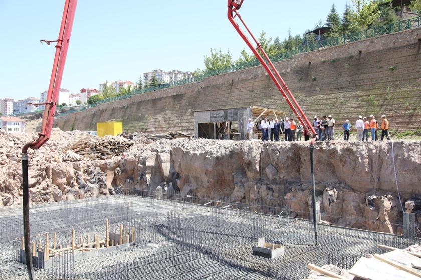 BAŞKAN ÇOLAKBAYRAKDAR, “2018 YILI KOCASİNAN’IN İNŞAAT YILI OLACAK”