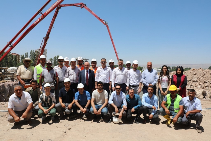 BAŞKAN ÇOLAKBAYRAKDAR, “2018 YILI KOCASİNAN’IN İNŞAAT YILI OLACAK”