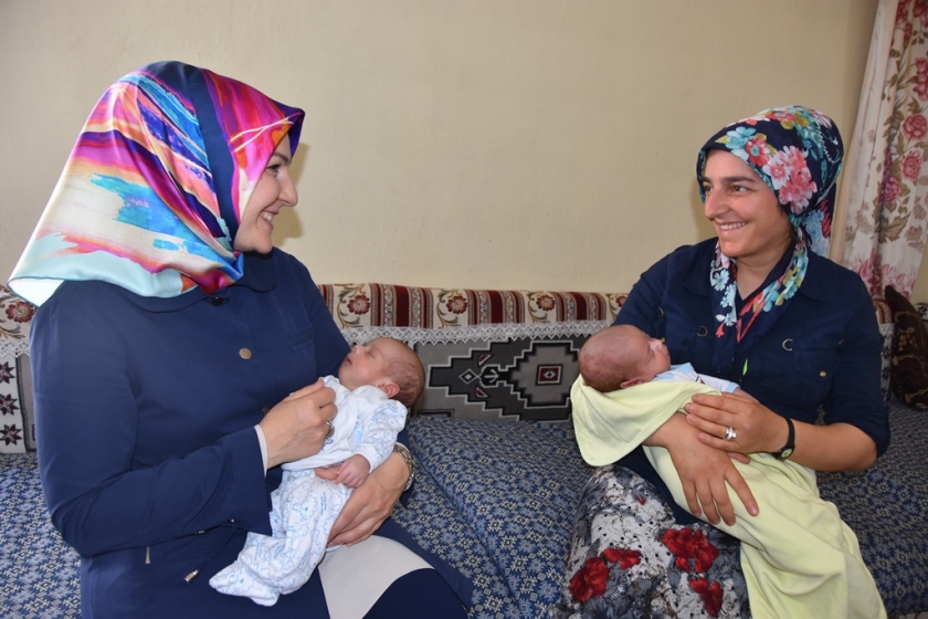 KOCASİNAN’DA AİLELER MUTLU, BEBEKLER MUTLU