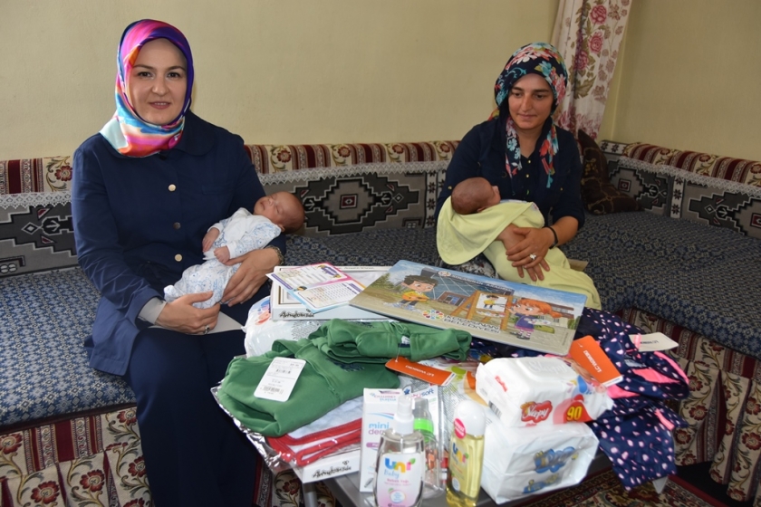KOCASİNAN’DA AİLELER MUTLU, BEBEKLER MUTLU