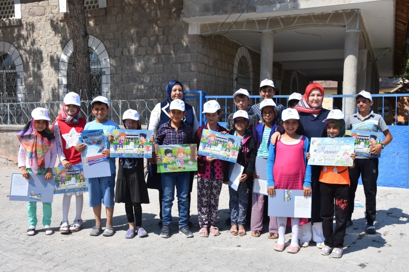 FATMA ÇOLAKBAYRAKDAR, ELMALI VE BAYRAMHACI MAHALLELERİ’Nİ ZİYARET ETTİ