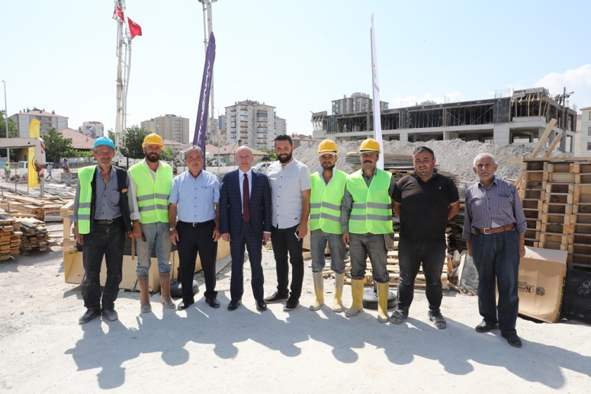 BAŞKAN ÇOLAKBAYRAKDAR, “MİTHATPAŞA SOSYAL KONUTLARA KAVUŞUYOR”