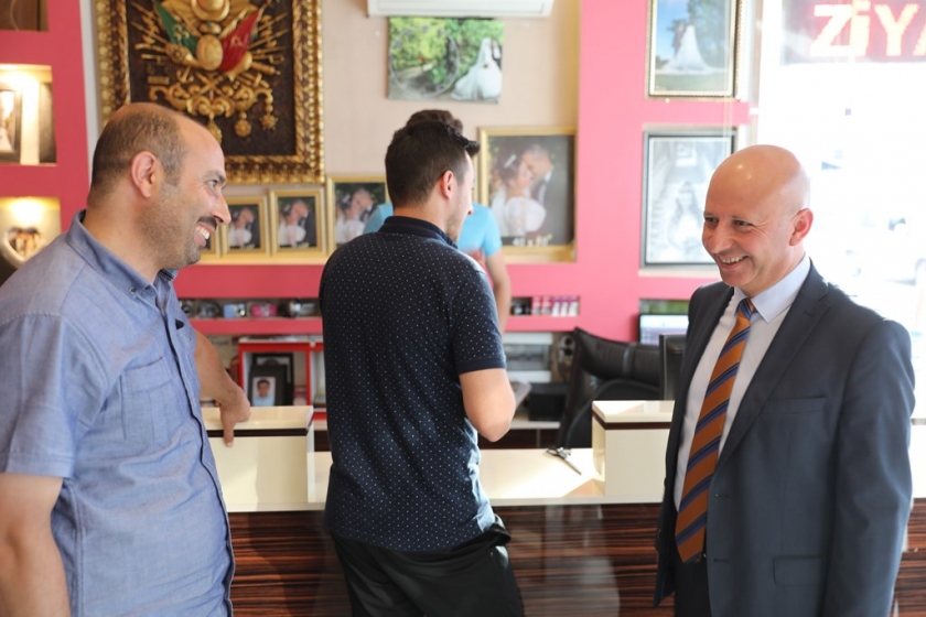 MEVLANA MAHALLESİ’NDE YENİLEME ÇALIŞMALARI SÜRÜYOR