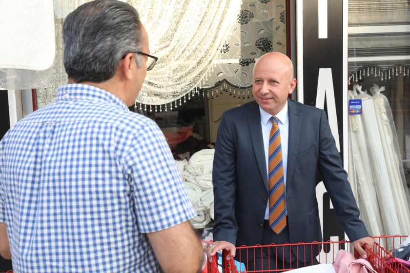 MEVLANA MAHALLESİ’NDE YENİLEME ÇALIŞMALARI SÜRÜYOR