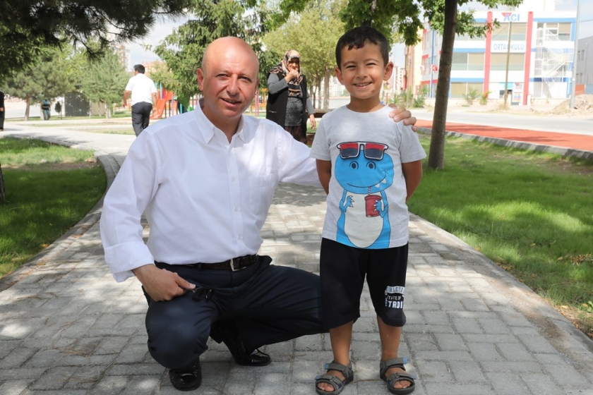 KOCASİNANLI ÇOCUKLAR YENİLENEN PARKLARDA DAHA MUTLU