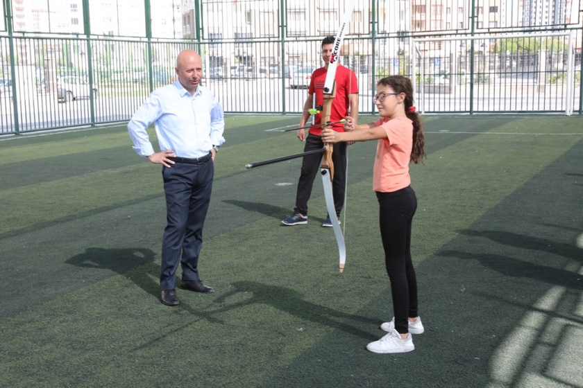 BAŞKAN ÇOLAKBAYRAKDAR, HEDEFİ 12’DEN VURDU