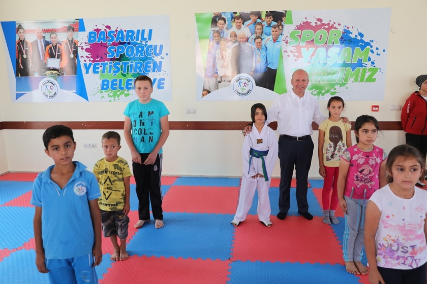 BAŞKAN ÇOLAKBAYRAKDAR, MİNİK SPORCULARLA BİR ARAYA GELDİ