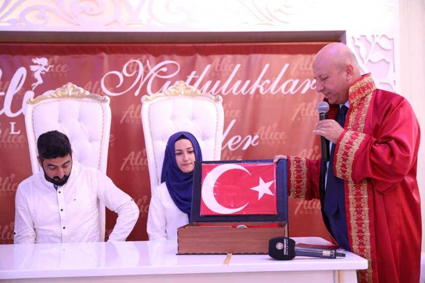 BAŞKAN ÇOLAKBAYRAKDAR, “GÖNÜL BELEDİYECİLİĞİ YAPIYORUZ”