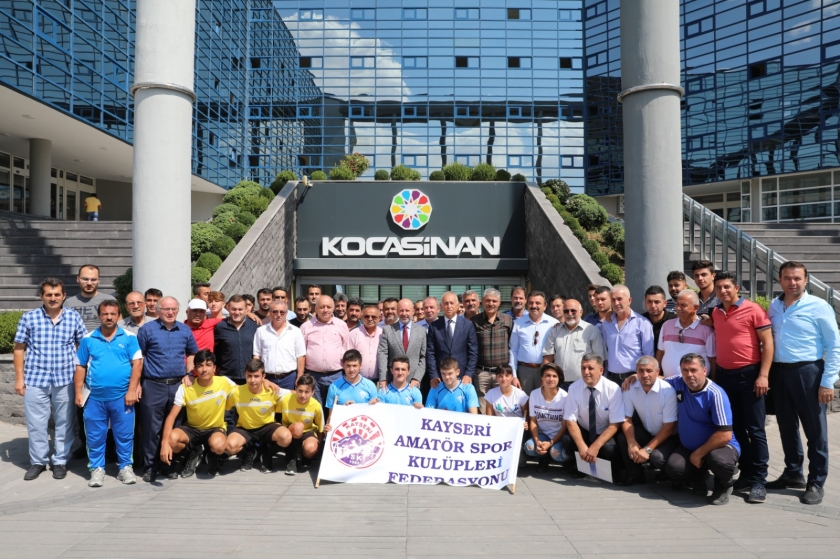 KOCASİNAN BELEDİYESİ MADDEN VE MANEN SPORCUNUN YANINDA 