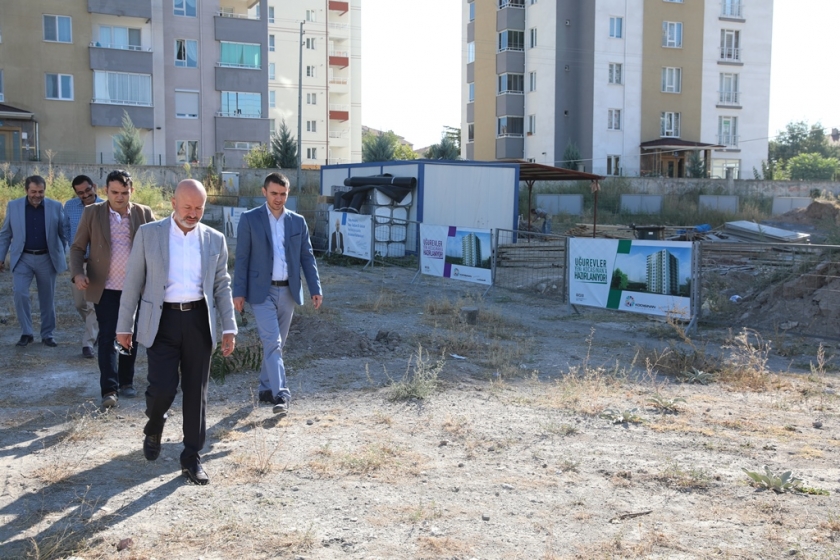 BAŞKAN ÇOLAKBAYRAKDAR; “KENTSEL DÖNÜŞÜM VATANDAŞLARIN GÜVENİYLE HIZ KAZANDI”