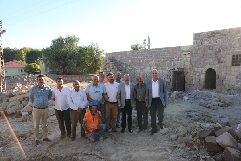8 ASIRLIK CAMİ, KOCASİNAN BELEDİYESİ’NE EMANET