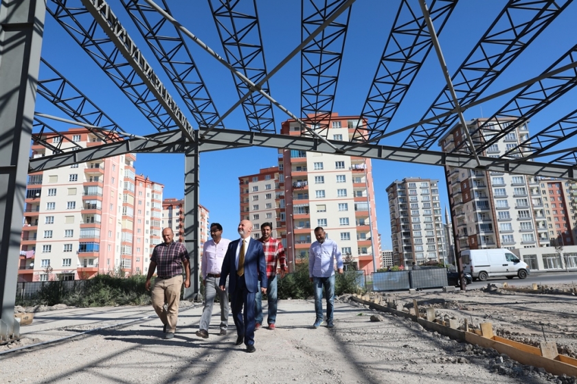 BAŞKAN ÇOLAKBAYRAKDAR, “HEMŞERİLERİMİZİN KEYİF ALACAĞI BİR KOCASİNAN İNŞA EDİYORUZ”