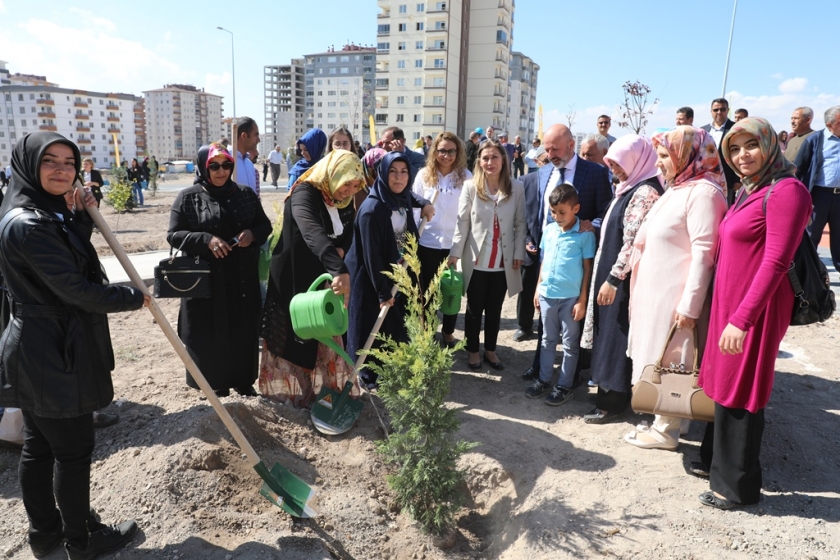 KOCASİNAN’DA DOĞAYA HANIM ELİ DEĞDİ