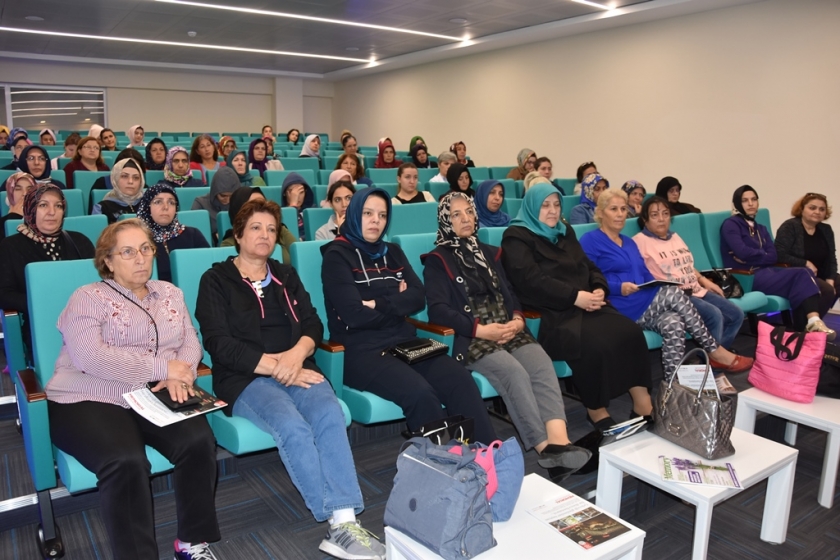 KOCASİNAN AKADEMİ SAĞLIK GÜNLERİNDE DİYABET KONUŞULDU