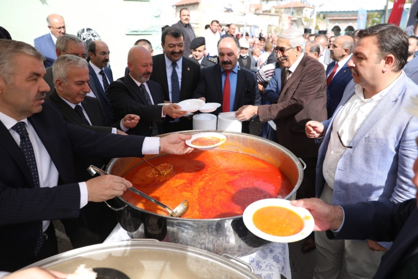 BAŞKAN ÇOLAKBAYRAKDAR, “ÜRÜNLERİMİZİ, ULUSAL VE ULUSLARARASI ALANDA TANITACAĞIZ”