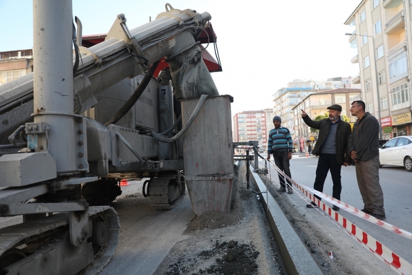 YENİ KOCASİNAN İÇİN DÖNÜŞÜM HIZ KESMEDEN DEVAM EDİYOR