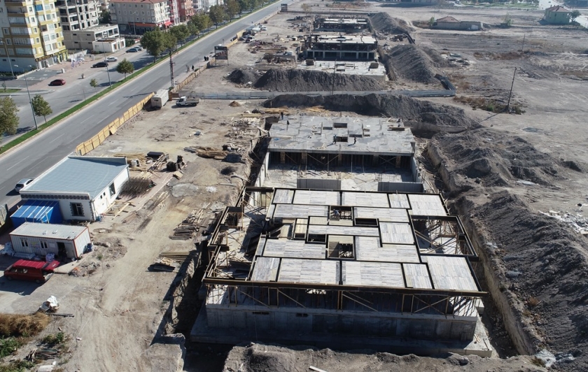 KOCASİNAN, DÖNÜŞÜMLE KAYSERİ’NİN YENİLENEN YÜZÜ OLUYOR