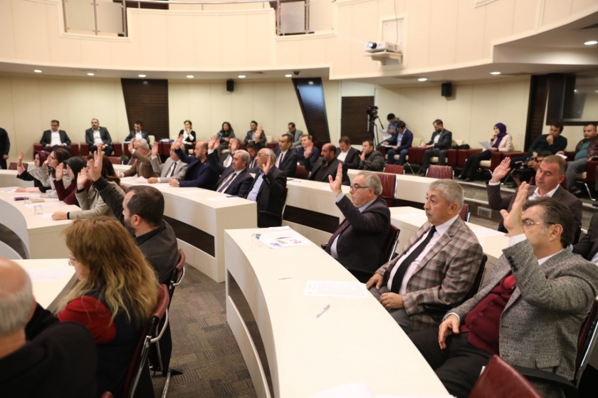 BAŞKAN ÇOLAKBAYRAKDAR, “GELECEĞİN SPORCULARINI YETİŞTİRİYORUZ”