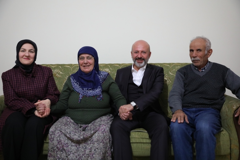 BAŞKAN ÇOLAKBAYRAKDAR, ÖNCE RIZALARINI SONRA HAYIR DUALARINI ALDI