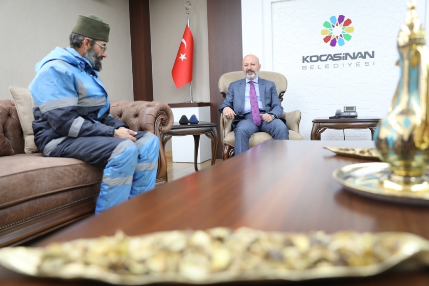BAŞKAN ÇOLAKBAYRAKDAR’DAN PERSONELİNE TEŞEKKÜR