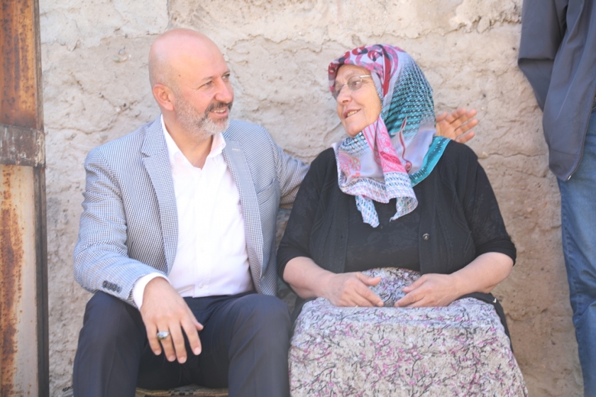 KOCASİNAN’DA KENTSEL DÖNÜŞÜMLE MUTLU YUVALAR İNŞA EDİLİYOR
