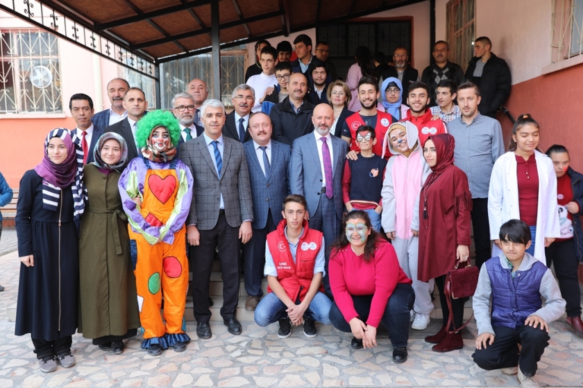 BAŞKAN ÇOLAKBAYRAKDAR, GÖNÜLLERE DOKUNDU