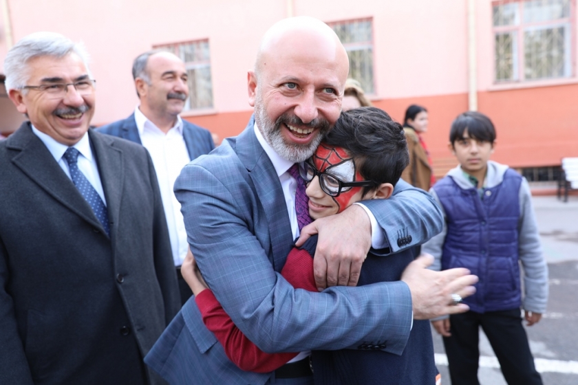 BAŞKAN ÇOLAKBAYRAKDAR, GÖNÜLLERE DOKUNDU