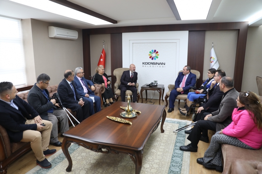 BAŞKAN ÇOLAKBAYRAKDAR, “HER ZAMAN ENGELLİLERİN YANINDAYIZ”